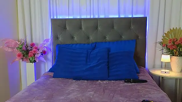 Ariana_Petite webcam