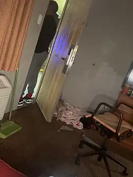 Stressreliever82 webcam