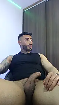 andrea_de_lucaa webcam