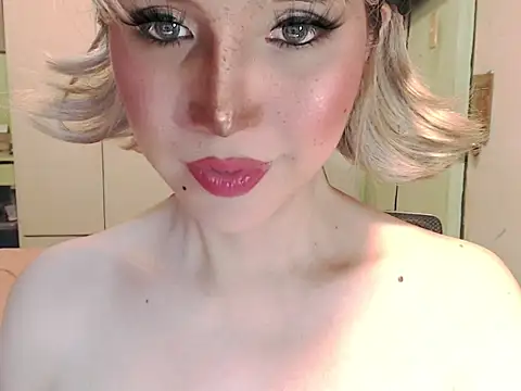 Ezradeliciosa webcam