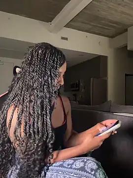 Your_Paris's live cam