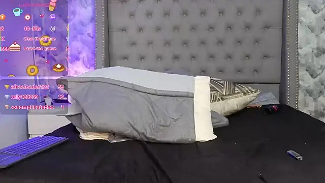 Shantal_Joness webcam