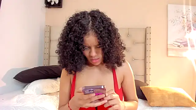 vanesasexyhot21 webcam