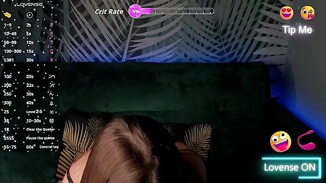 ChristyCrayme webcam