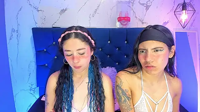 Dakotaa_Johnson webcam