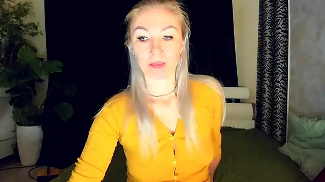 vainenchantress - VainEnchantress's free webcam - UK Sex Cams