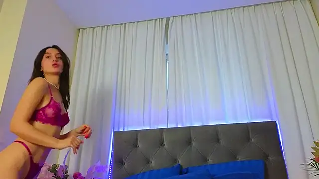 Ariana_Petite webcam
