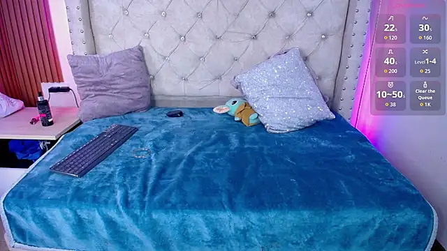 Elizabeth_Evans1 webcam