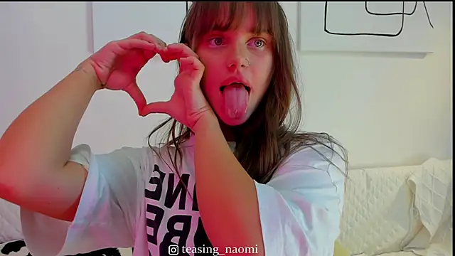 aesthetics__tease webcam