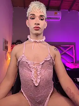 Cherry_zayden_ webcam