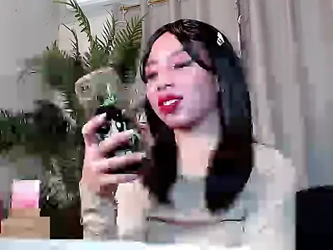 AsianTrixxx webcam