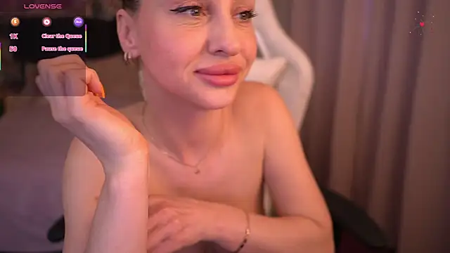 kristiimax - KristiiMax's free webcam - UK Sex Cams