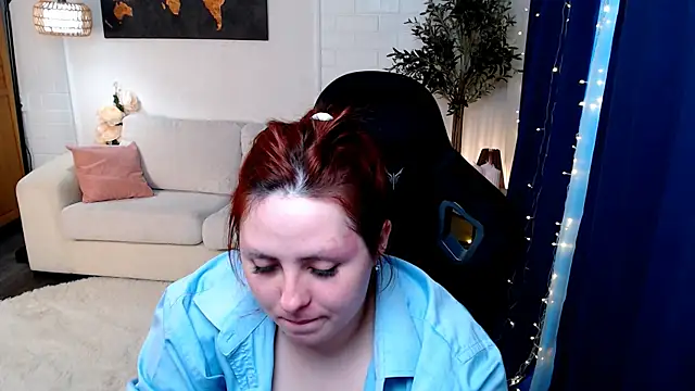 Hennessy_bunny webcam