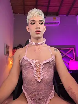 Cherry_zayden_ webcam