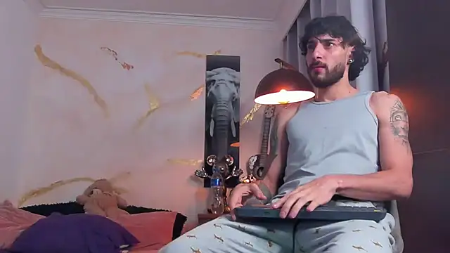 bakersboyssexys webcam