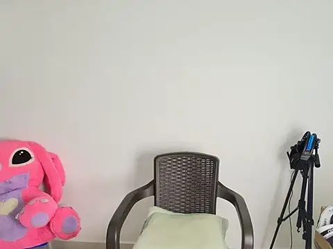 DollsKiara live sex cam