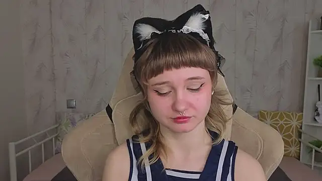 tori_cutie - Tori_Cutie's free webcam - UK Sex Cams