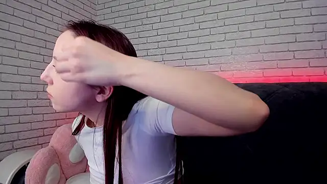 daddy_digger (F teen) - Oil tits & bounce