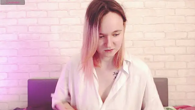 ericha_stone (F young) - Happy day for Ericha!