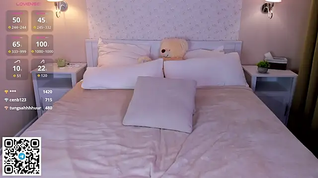 stella_lee (F teen) - put domi in my panties + make more wet