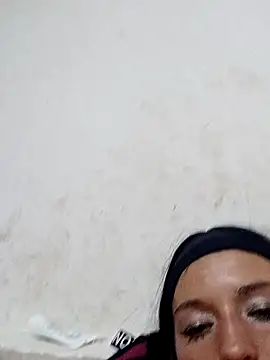 sandy_11_ (F young) - Flash bragas