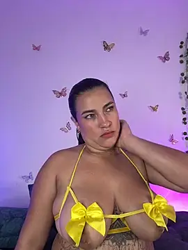 veronica__olsonn webcam