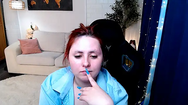 Hennessy_bunny webcam