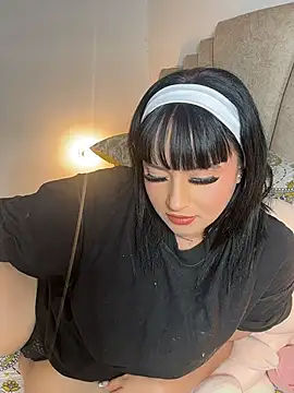 Webcam Model (emily_acorn)  is live.Free join now!