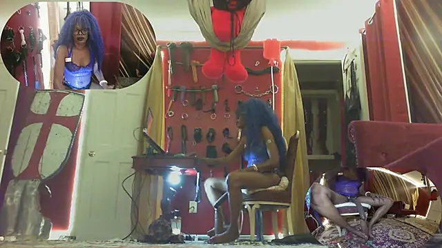 TheMississippiMadame webcam