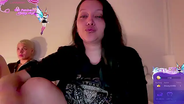 MarcellaGriffin webcam