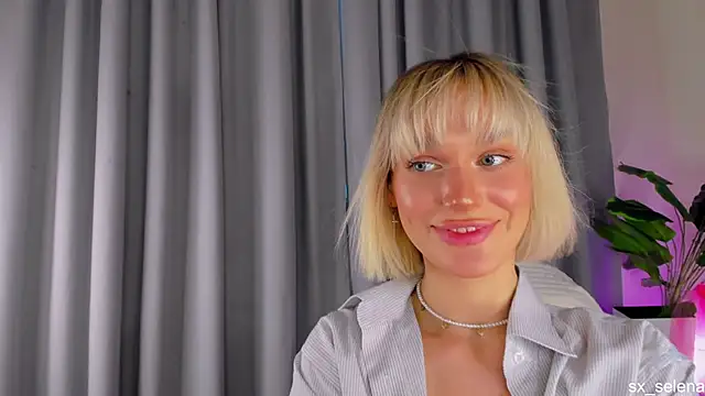 Ice_Strawberry webcam