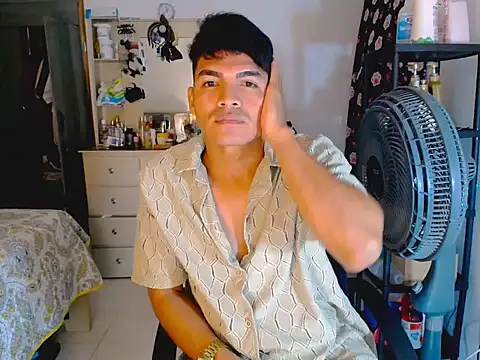 bombomdechcolate webcam