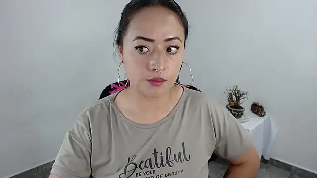 jjulietha95 webcam