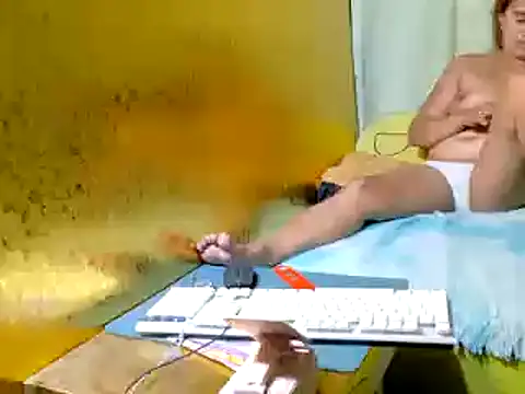 xxloveheart - Xxloveheart's free webcam - UK Sex Cams