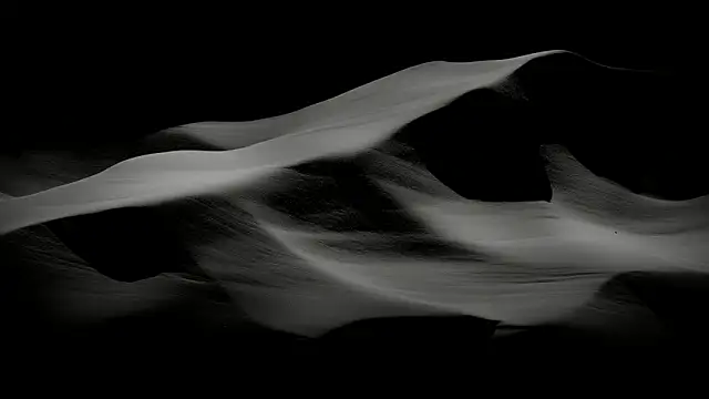 MysteriousMadam webcam