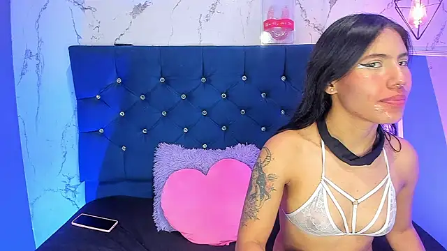 Dakotaa_Johnson webcam