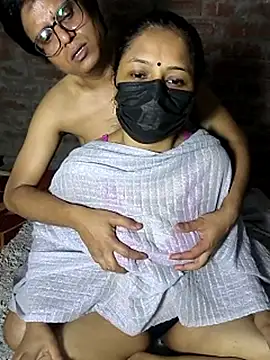 OthersWife4U Live Webcam on Stripchat