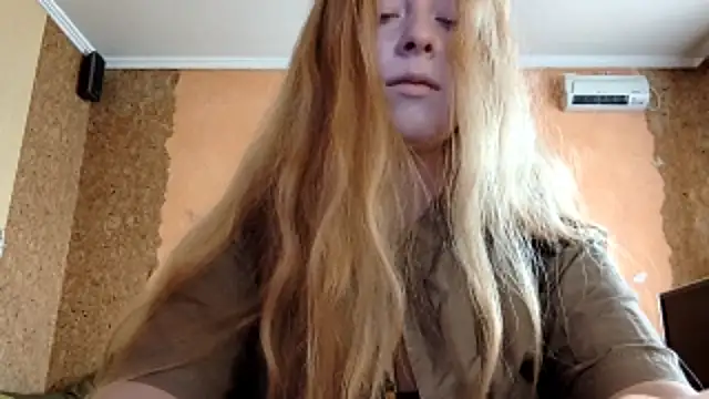 KateVibe_01 webcam