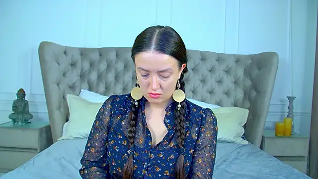 ElinaBellucci webcam