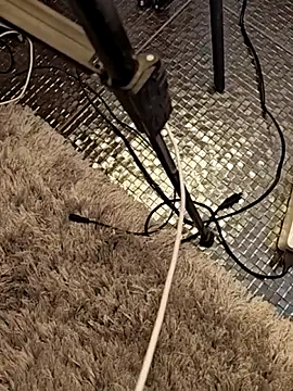 AvaSquirtMilf webcam