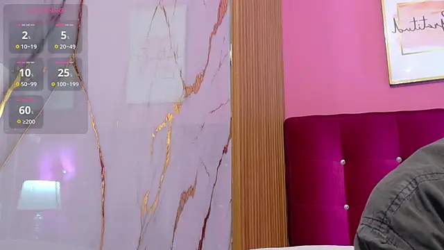 yourcuteneighbourr webcam