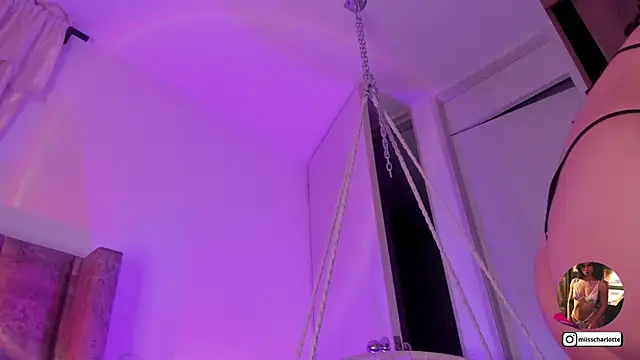 miss__charlotte7 webcam