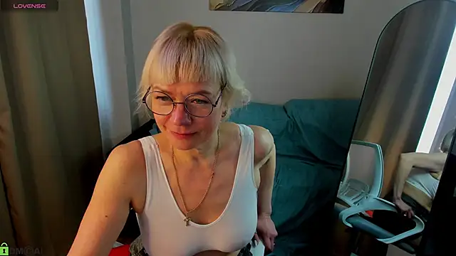 Ann_Annise webcam