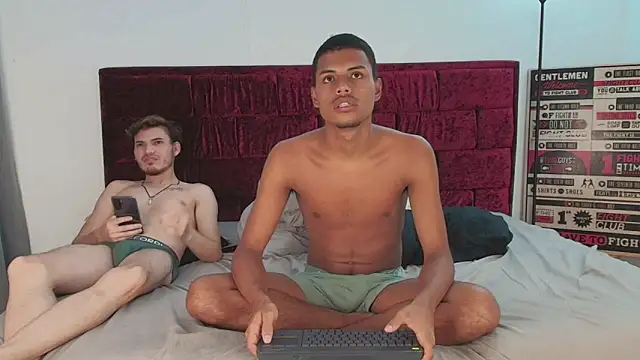 The_Penthouse_boys webcam