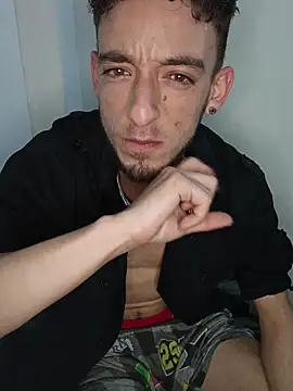 Meliodas97xxx webcam