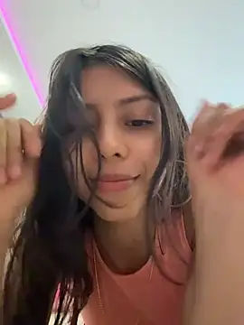 missbecka_ (F young) - drip oil on belly