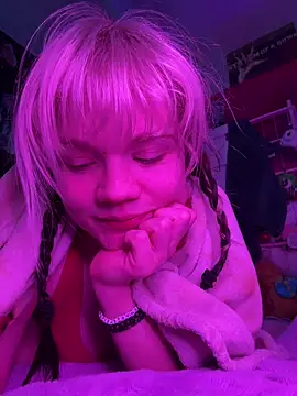 Cutiepiespanks webcam