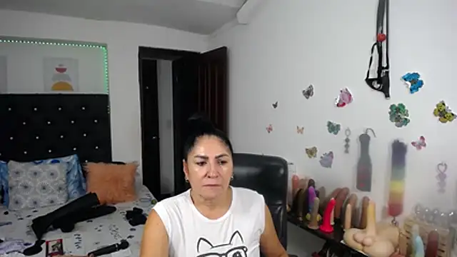 mature_bigboobs10 webcam