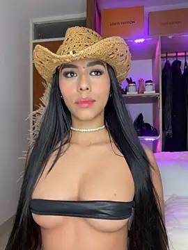 Rossie_Blooms webcam