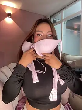 Adarha_Ramirez webcam